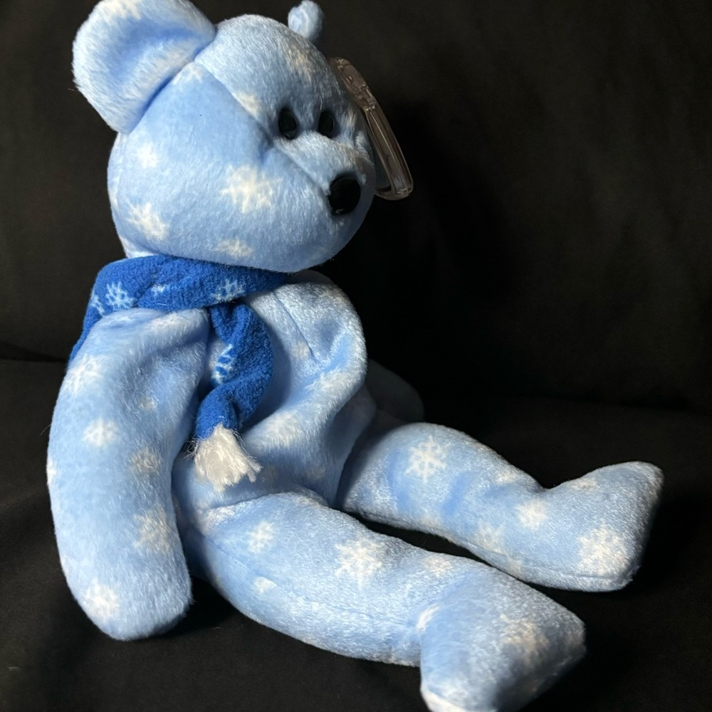 Ty Blue Snowflake Plush Bear - Picture 4 of 8